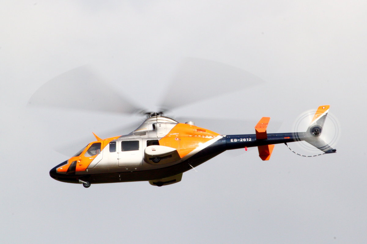 Modellhelikopter Bell 430 bei der JetPower-Messe 2016 auf dem Flugplatz Bengener Heide in Bad Neuenahr-Ahrweiler. Aufnahmedatum: 17.09.2016