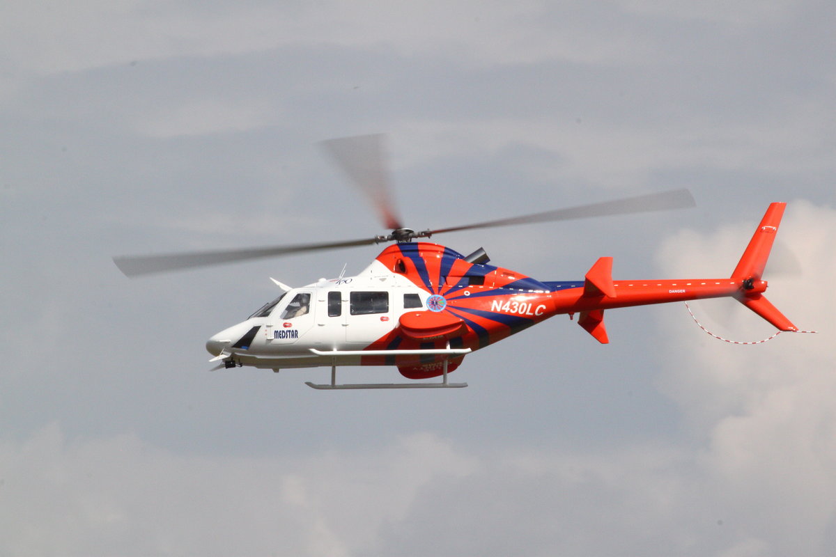 Modellhubschrauber Bell 430 bei der Vorführung auf der JetPower-Messe 2016 auf dem Flugplatz Bengener Heide in Bad Neuenahr-Ahrweiler. Aufnahmedatum: 17.09.2016