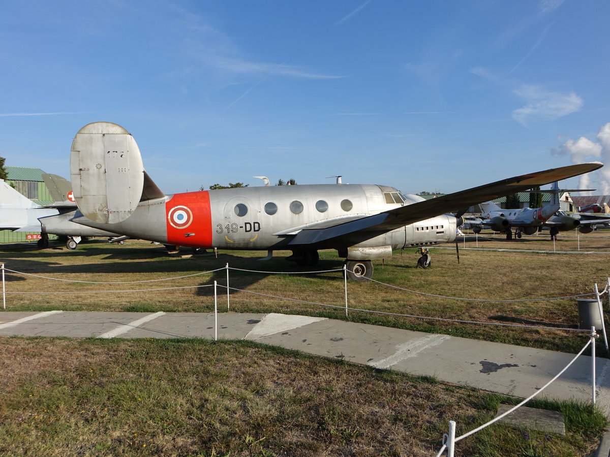 Musee Avions de Chasse Montelimar, Dassault Aviation MD 312 Flamant, erbaut 1949, 2 Snecma Renault 12T Motoren, Kennung 319-DD (22.09.2017)
