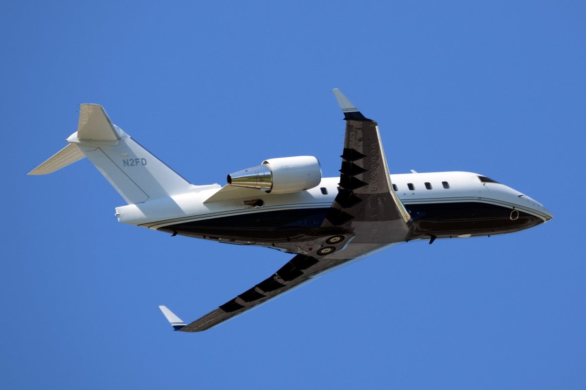 N2FD Private Canadair CL-600-2B16 Challenger 604  , MUC , 19.06.2017