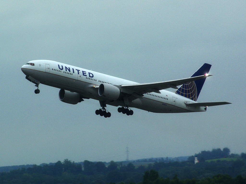 N783UA United Airlines Boeing 777-222(ER)     14.09.2013

Flughafen Mnchen