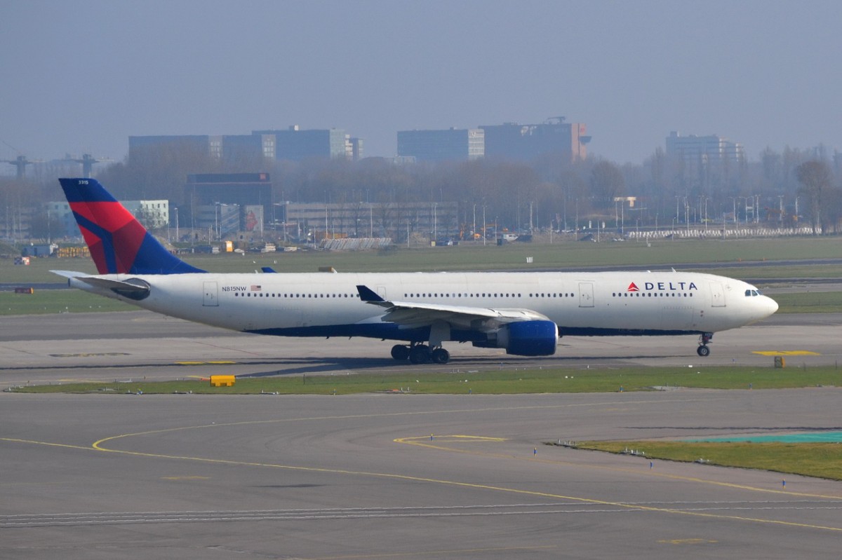 N815NW Delta Air Lines Airbus A330-323   09.03.2014   Amsterdam-Schiphol