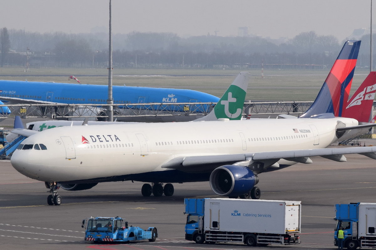 N820NW Delta Air Lines Airbus A330-323  , AMS , 13.03.2017