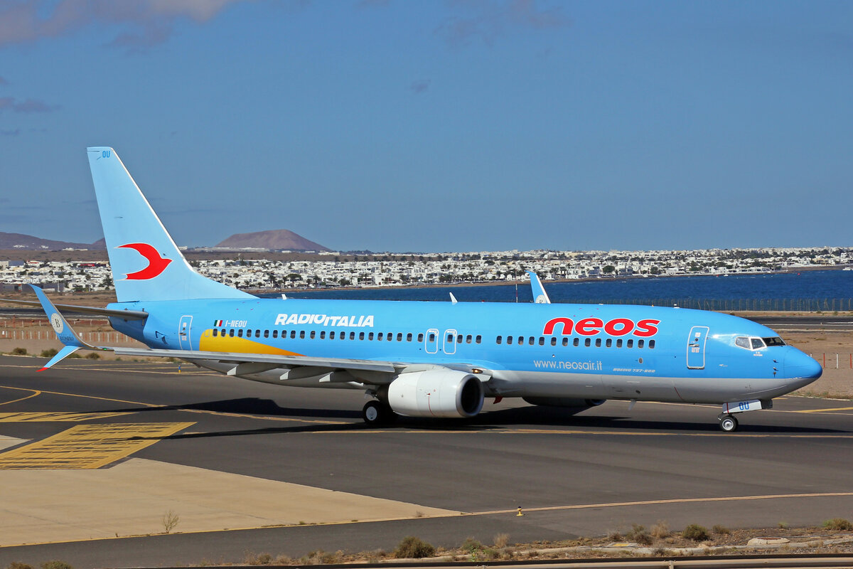 NEOS, I-NEOU, Boeing B737-86N, msn: 29887/1263, 30.Mai 2022, ACE Lanzarote, Spain.