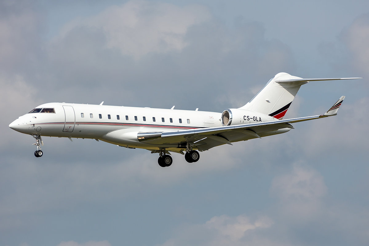 NetJets, CS-GLA, Bombardier, Global 6000, 26.06.2021, ZRH, Zürich, Switzerland