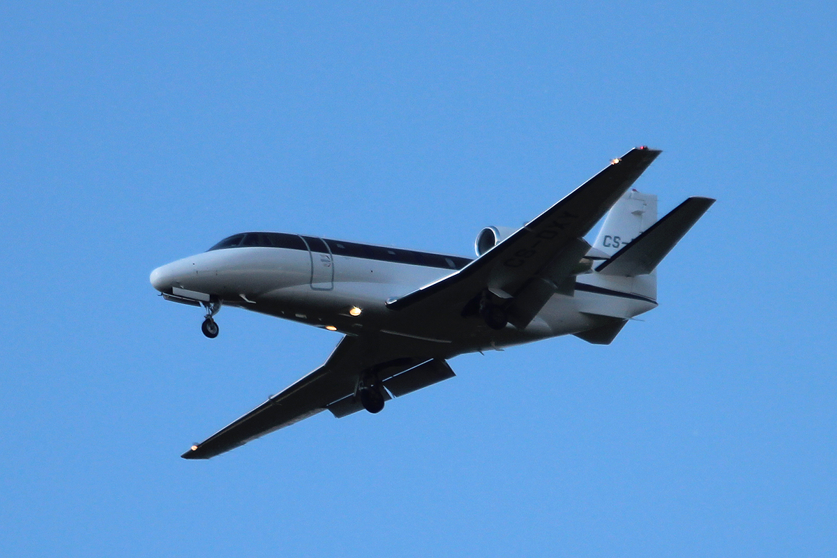 NetJets Europe Cessna 560XLS Citation XLS bei der Landung in Frankfurt am 11.06.2013