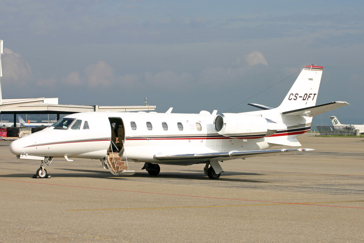 NetJets Europe, CS-DFT, Cessna 560XL Citation XLS, msn: 560-5512, 09.Juli 2005, ZRH Zürich, Switzerland.