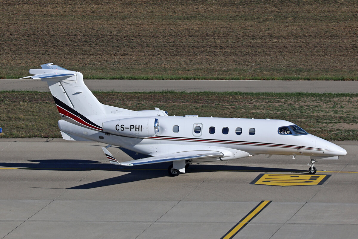NetJets Europe, CS-PHI, Embraer EMB-505 Phenom 300, msn: 50500332, 26.September 2026, ZRH Z�rich, Switzerland.