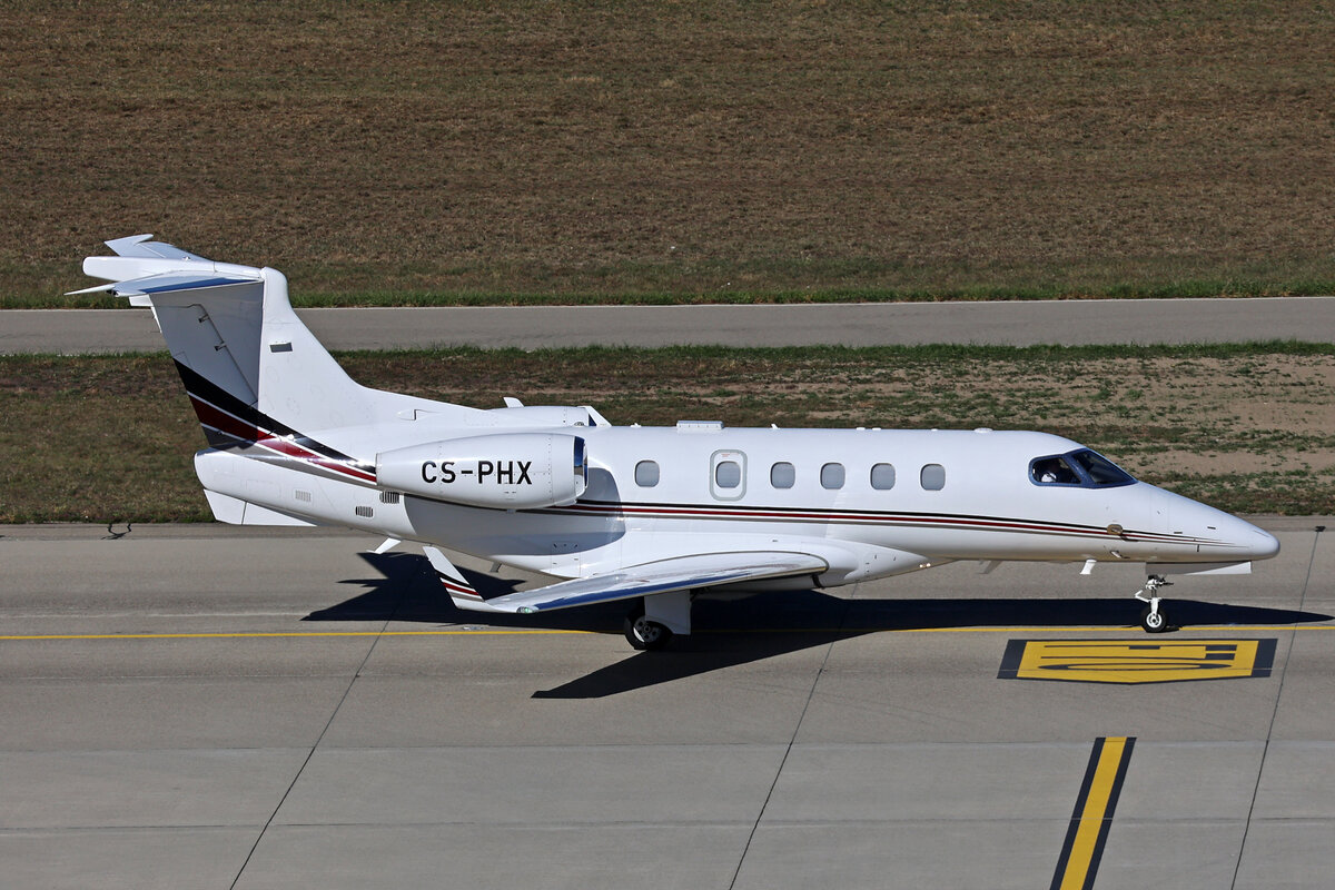 NetJets Europe, CS-PHX, Embraer EMB-505 Phenom 300, msn: 50500720, 26.September 2026, ZRH Z�rich, Switzerland.
