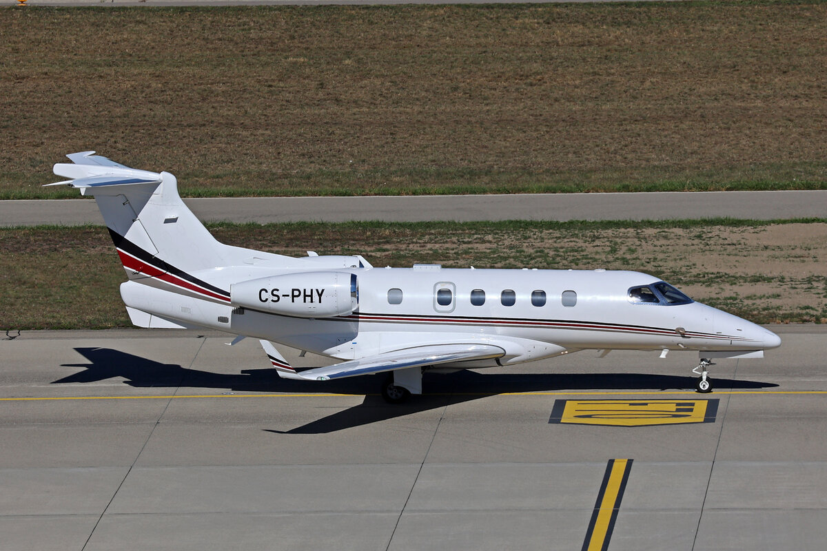 NetJets Europe, CS-PHY, Embraer EMB-505 Phenom 300, msn: 50500725, 26.September 2026, ZRH Z�rich, Switzerland.