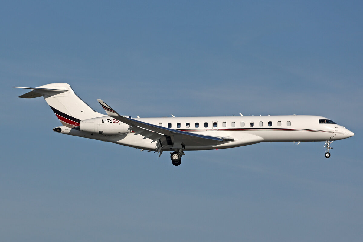 NetJets, N176QS, Bombardier Global 7500, msn: 70096, 14.Januar 2024, ZRH Zürich, Switzerland.