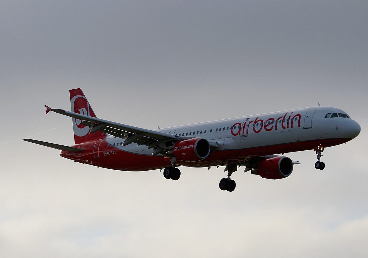 Niki, Airbus A 321-211, OE-LCC, TXL, 14.04.2017