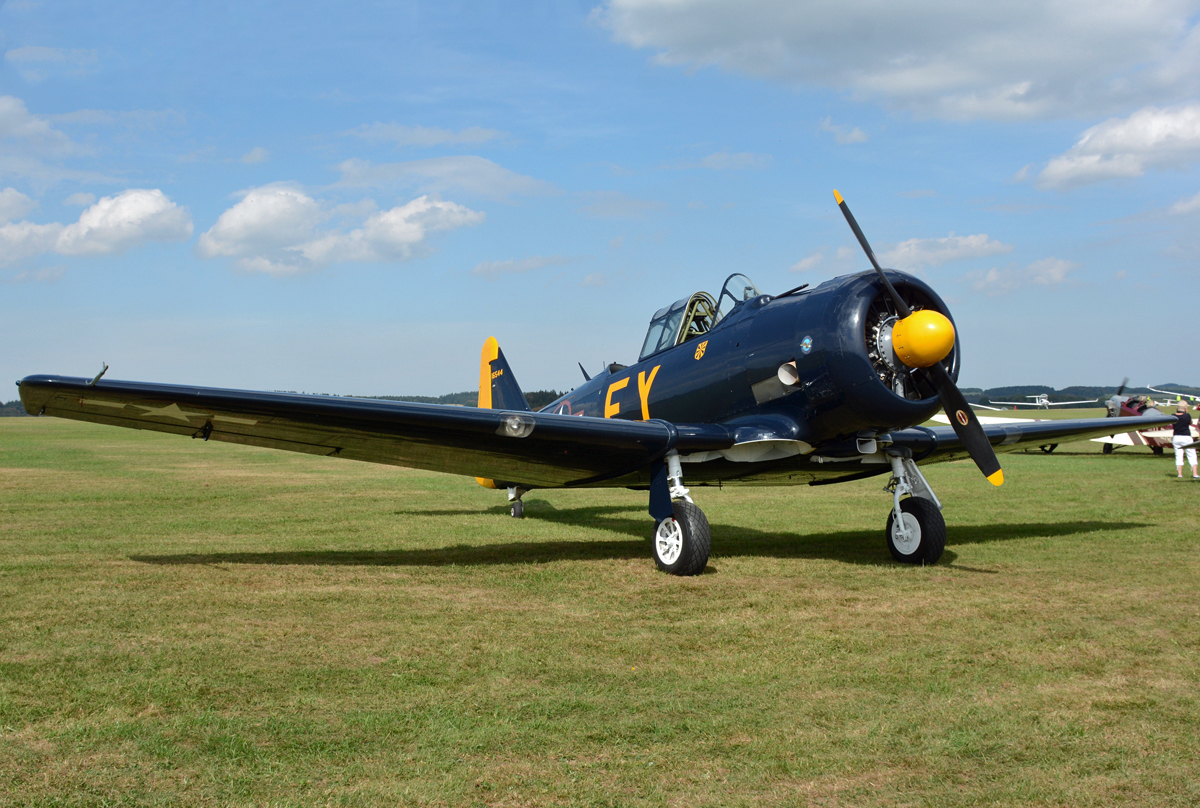 North American AT 6-A aus den Niederlanden, N13FY in Wershofen - 03.09.2016