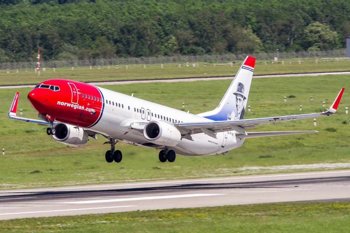 Norwegian Air International (D8-IBK), EI-FVK  Dirch Passer  (Danish actor & comedian), Boeing, 737-8JP wl, 17.05.2017, DUS-EDDL, Dsseldorf, Germany