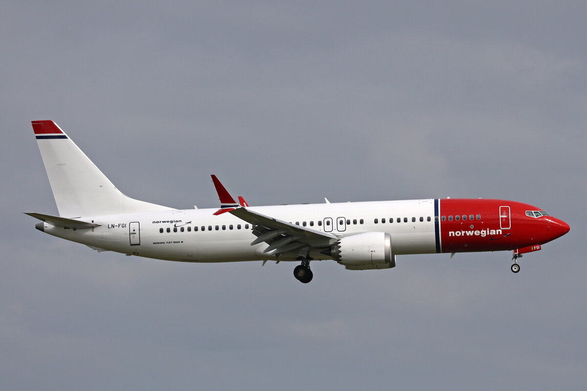 Norwegian Air Shuttle, LN-FGI, Boeing B737-8MAX, msn: 65185/8322, 18.Mai 2023, AMS Amsterdam, Netherlands.