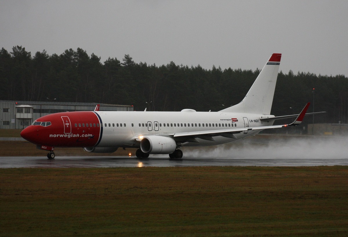 Norwegian Air Shuttle, LN-NGX, (c/n 39033),Boeing 737-8JP (WL), 22.12.2014, GDN-EPGD, Gdansk, Polen 