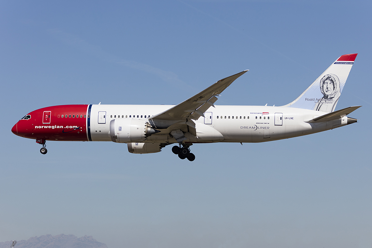 Norwegian, LN-LNE, Boeing, B787-8 Dreamliners, 13.09.2017, BCN, Barcelona, Spain 



