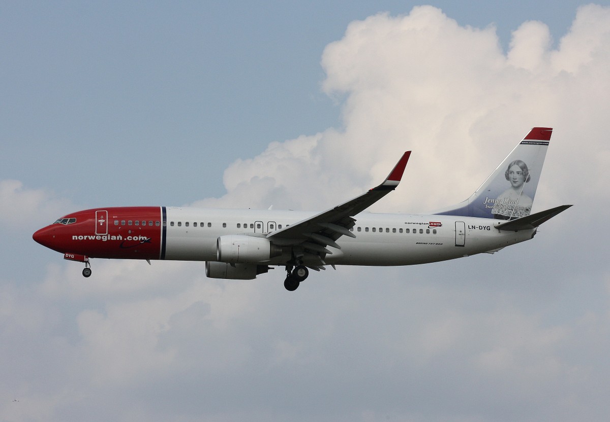 Norwegian,LN-DYG,(c/n 39165),Boeing 737-8JP(WL),03.08.2014,HAM-EDDH,Hamburg,Germany(Jenny LIND)