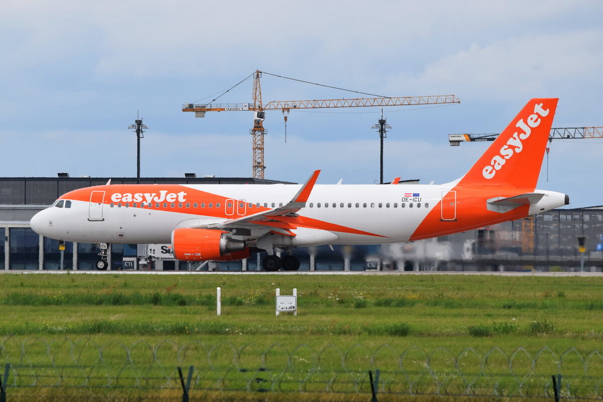 OE-ICU , easyJet Europe , Airbus A320-214(WL) ,  Berlin-Brandenburg  Willy Brandt  , BER , 01.08.2021