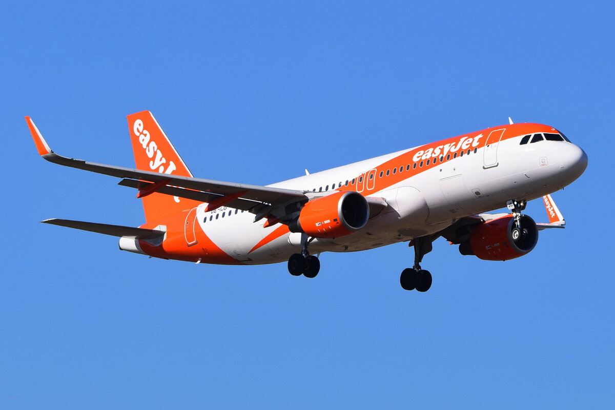 OE-IJG , easyJet Europe , Airbus A320-214(WL) ,  13.03.2022 , Berlin-Brandenburg  Willy Brandt  , BER ,