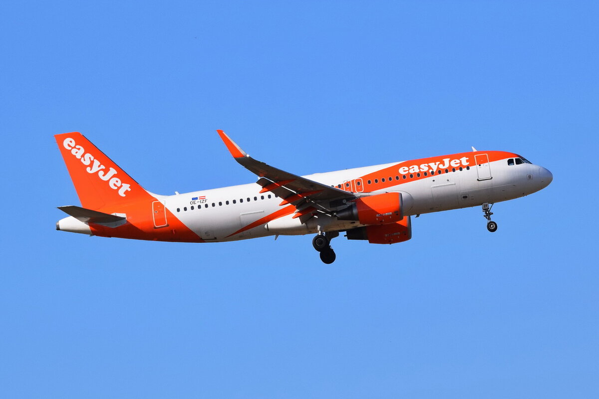 OE-IZF , easyJet Europe , Airbus A320-214(WL) , 18.03.2022 , Berlin-Brandenburg  Willy Brandt  , BER , 