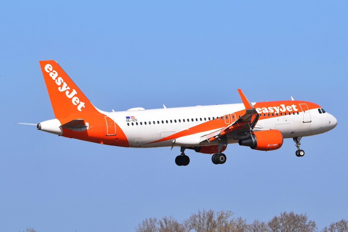 OE-IZO , easyJet Europe , Airbus A320-214(WL) , 18.03.2022 , Berlin-Brandenburg  Willy Brandt  , BER , 