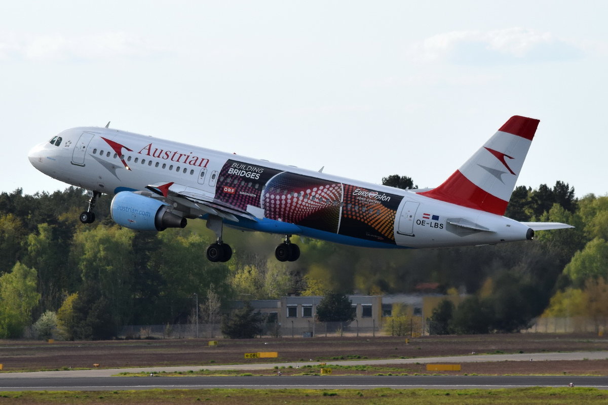 OE-LBS Austrian Airlines Airbus A320-214   am 04.05.2016 gestartet in Tegel