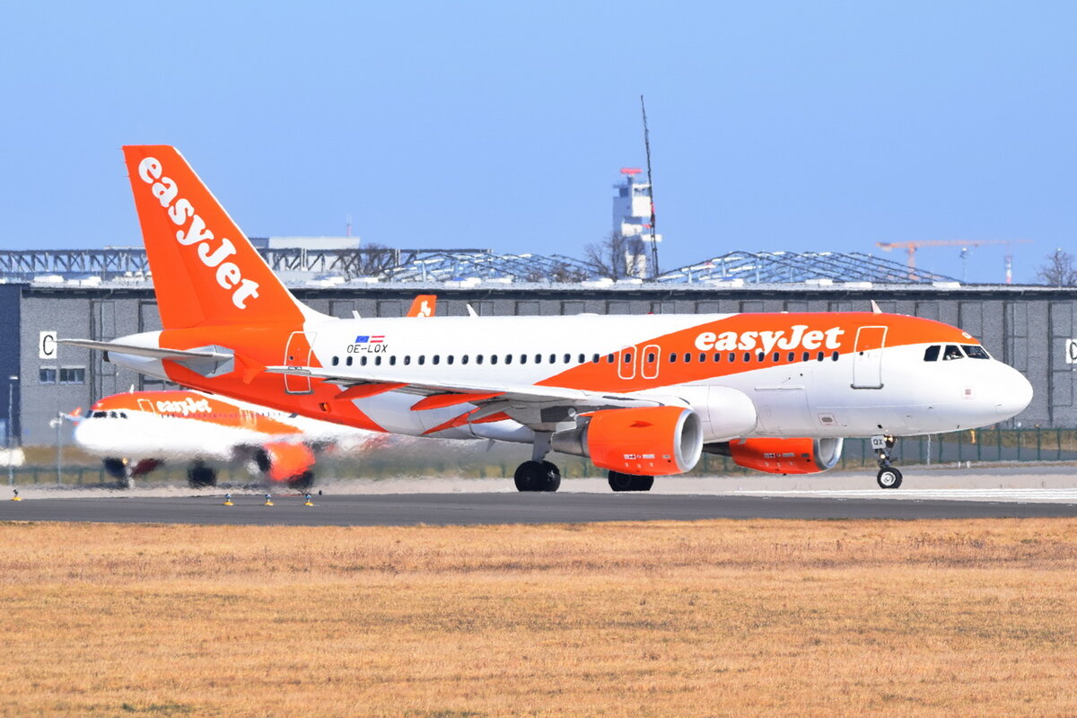 OE-LQX , easyJet Europe , Airbus A319-111 ,  Berlin-Brandenburg  Willy Brandt  , BER , 12.03.2022 ,