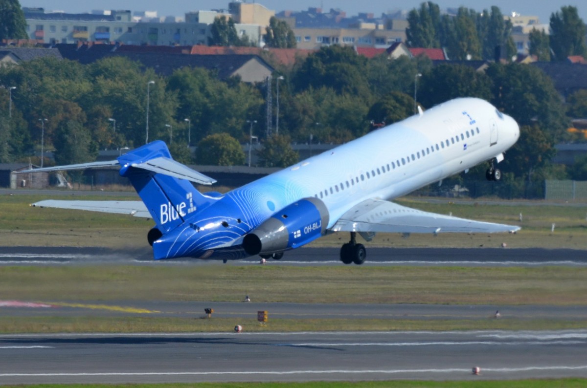 OH-BLJ Blue1 Boeing 717-23S    in Tegel am 04.09.2014 gestartet