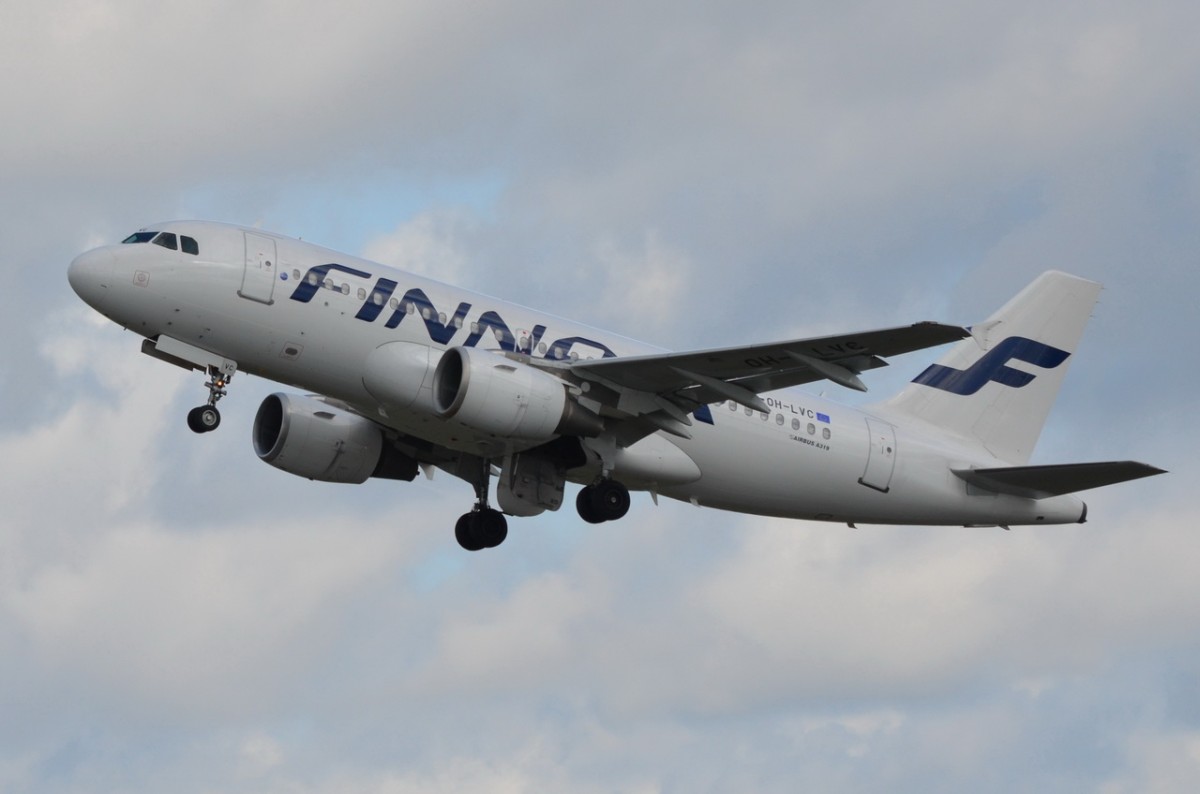 OH-LVC Finnair Airbus A319-112    in Tegel am 20.08.2014 gestartet