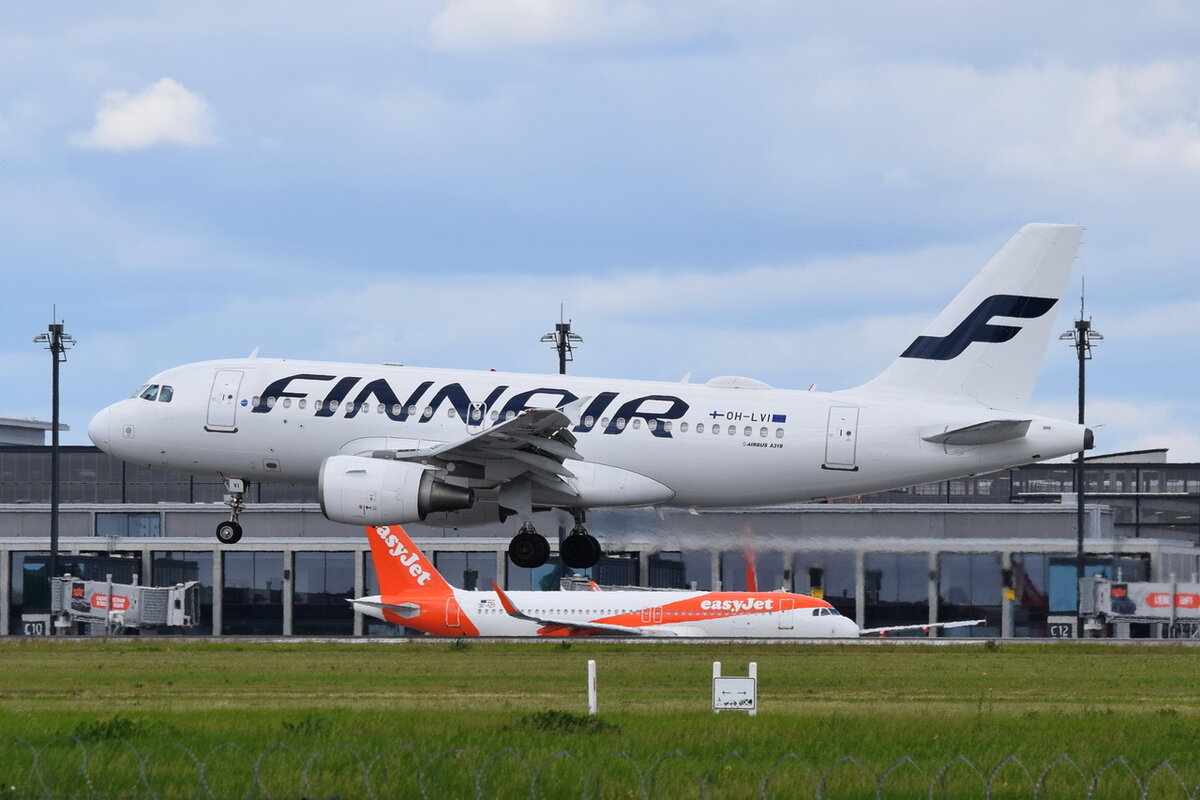 OH-LVI , Finnair , Airbus A319-112 , 22.05.2022 , Berlin-Brandenburg  Willy Brandt  , BER , 