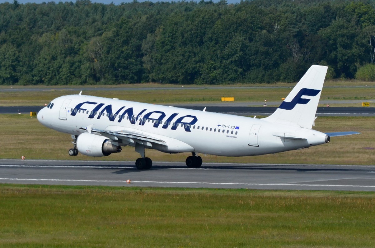 OH-LXD Finnair Airbus A320-214   beim Start in Tegel am 08.09.2014