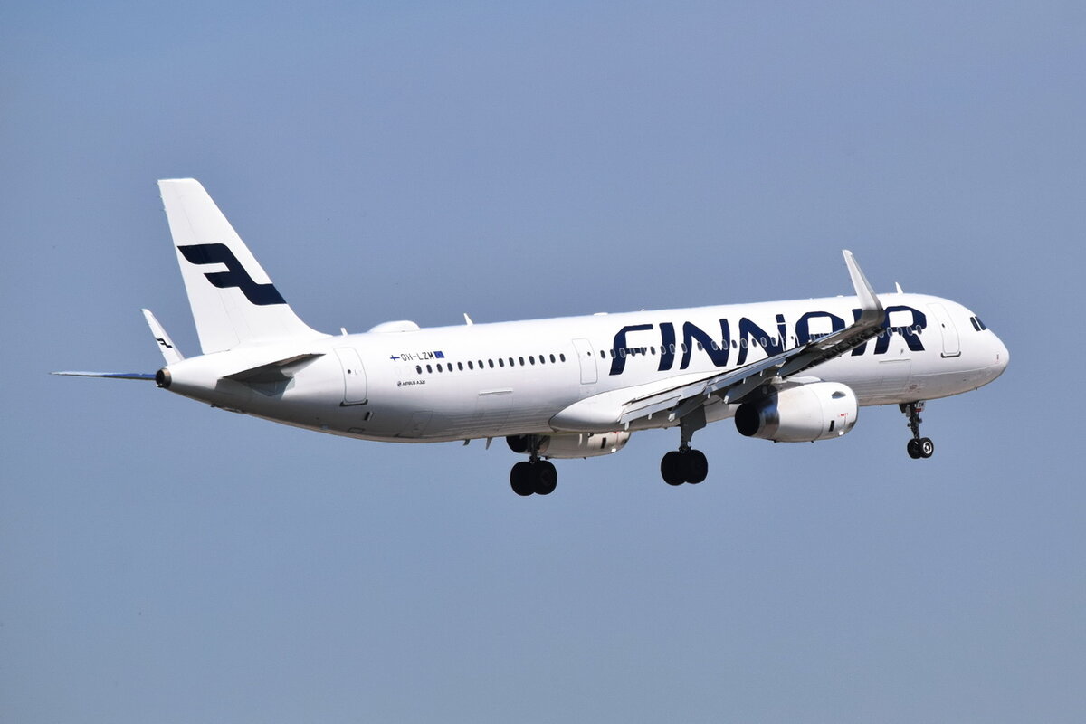 OH-LZM , Finnair , Airbus A321-231(WL) , 18.05.2022 , Berlin-Brandenburg  Willy Brandt  , BER , 