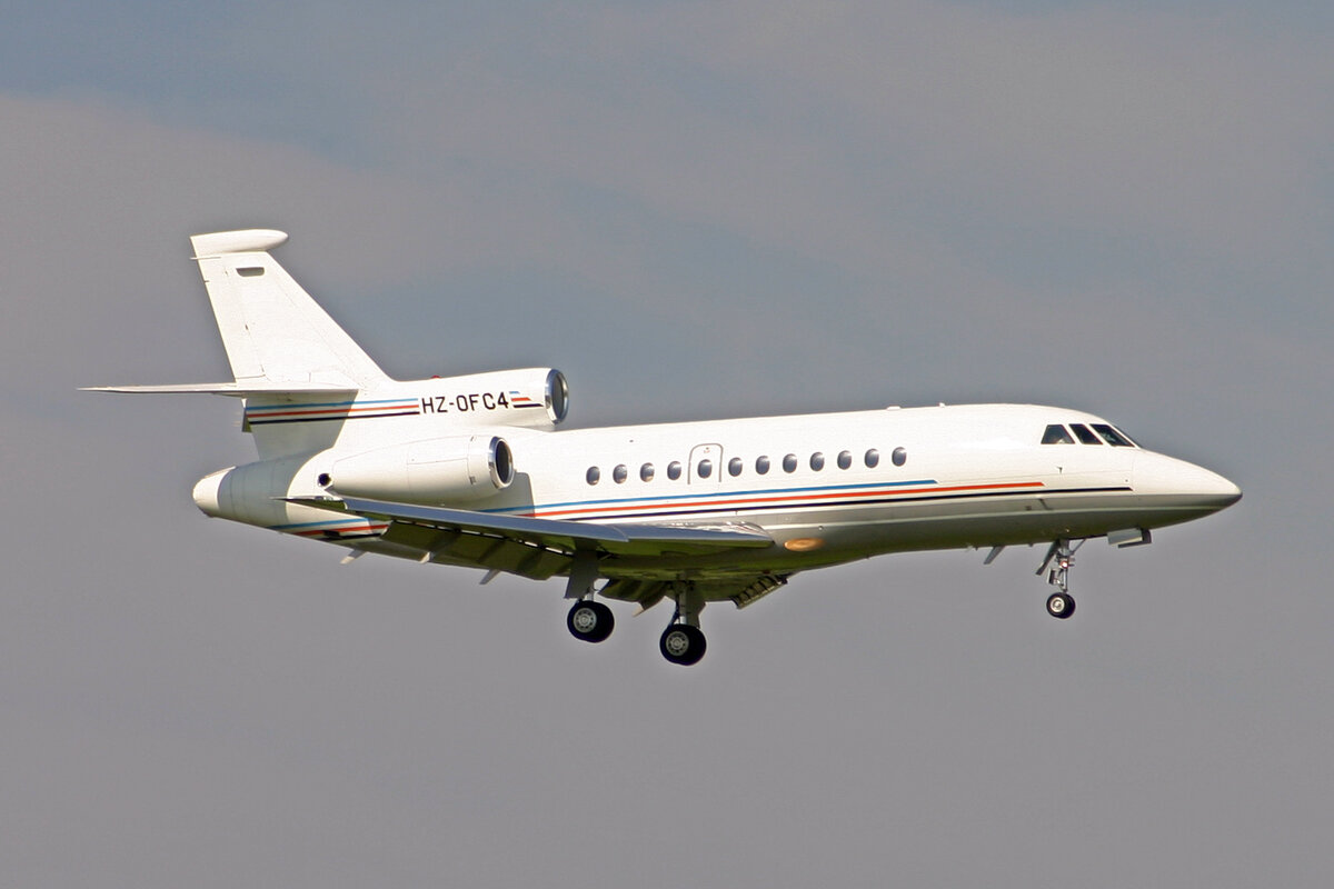Olayan Finance Co., HZ-OFC4, Dassault Falcon 900EX, msn: 31, 06.August 2007, ZRH Zürich, Switzerland.