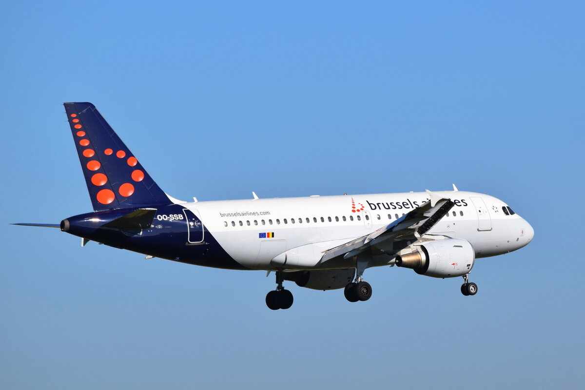 OO-SSB , Brussels Airlines , Airbus A319-111 , Berlin-Brandenburg  Willy Brandt  , BER , 09.10.2021