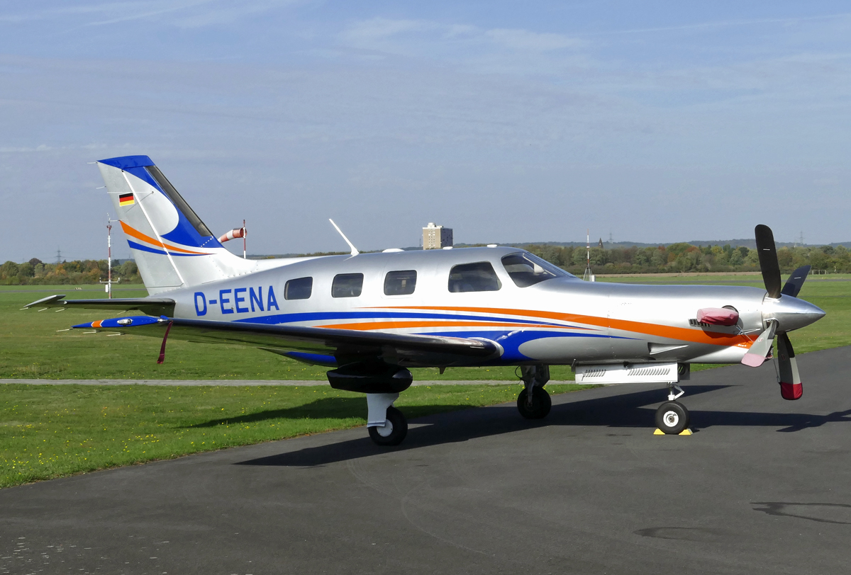 PA 46-350P Malibu Meridian, D-EENA in EDKB - 14.10.2019