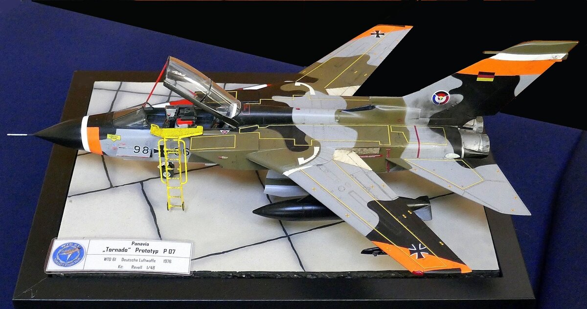 Panavia  Tornado  Prototyp P07, Deutsche Luftwaffe 1960, Revell 1:48, Modellausstellung Freiburg-Tiengen im Okt.2022