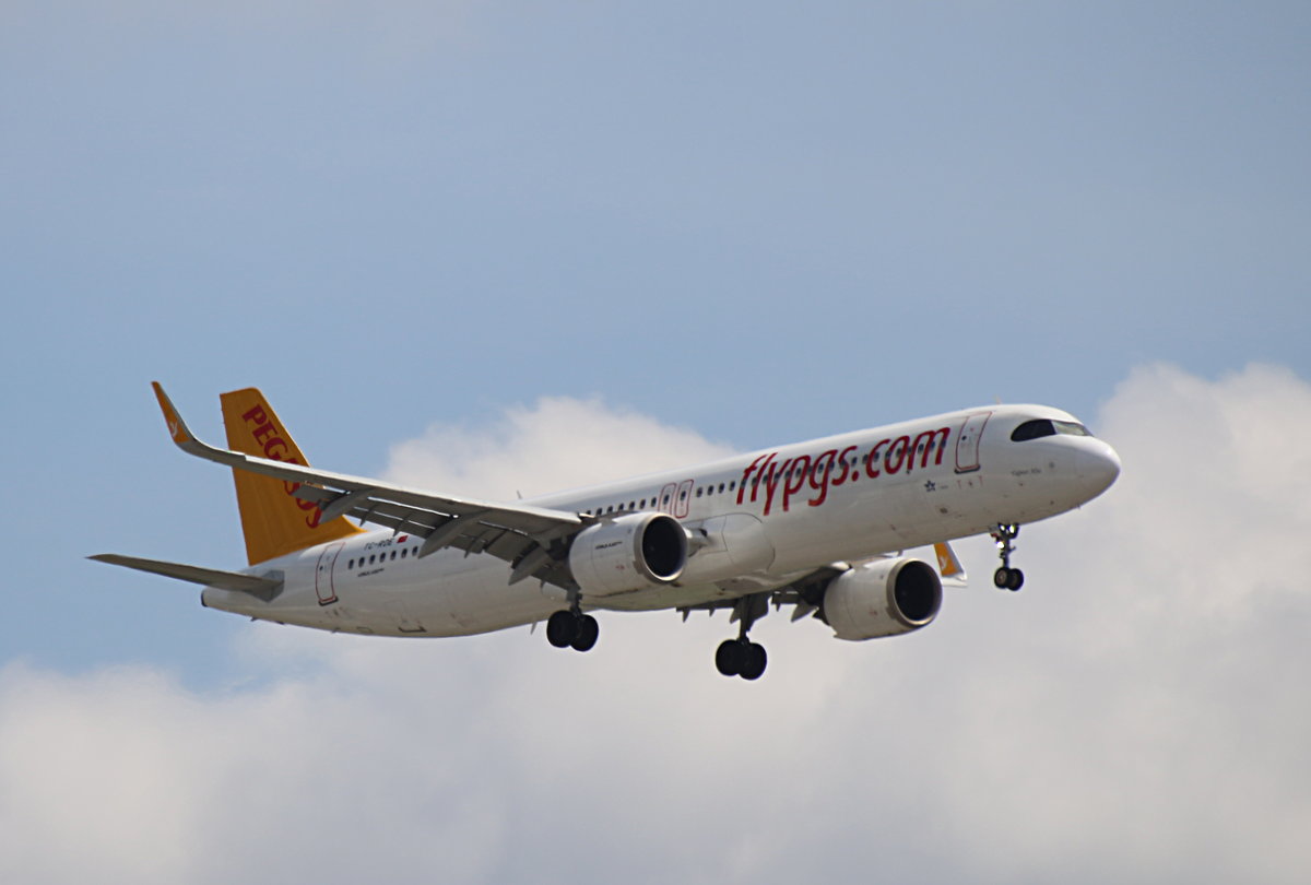 Pegasus, Airbus A 321-251NX, TC-RDE, BER, 08.06.2026