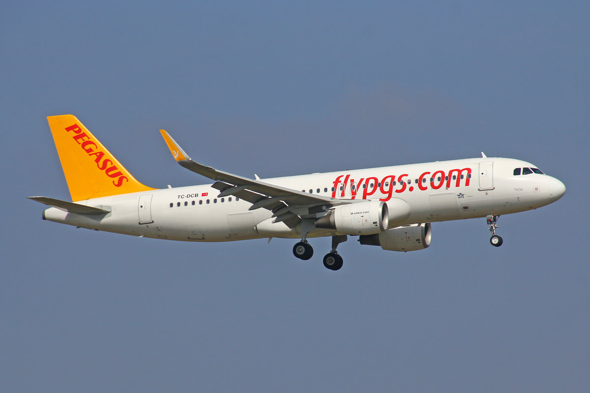 Pegasus Airlines, TC-DCB, Airbus A320-214, 25.März 2017, ZRH Zürich, Switzerland.