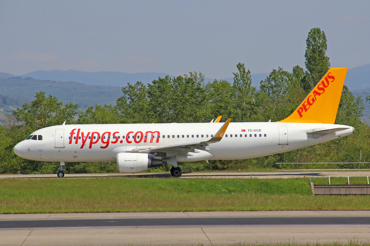 Pegasus Airlines, TC-DCE, Airbus A320-216 SL,  8.Mai 2016, BSL Basel, Switzerland.