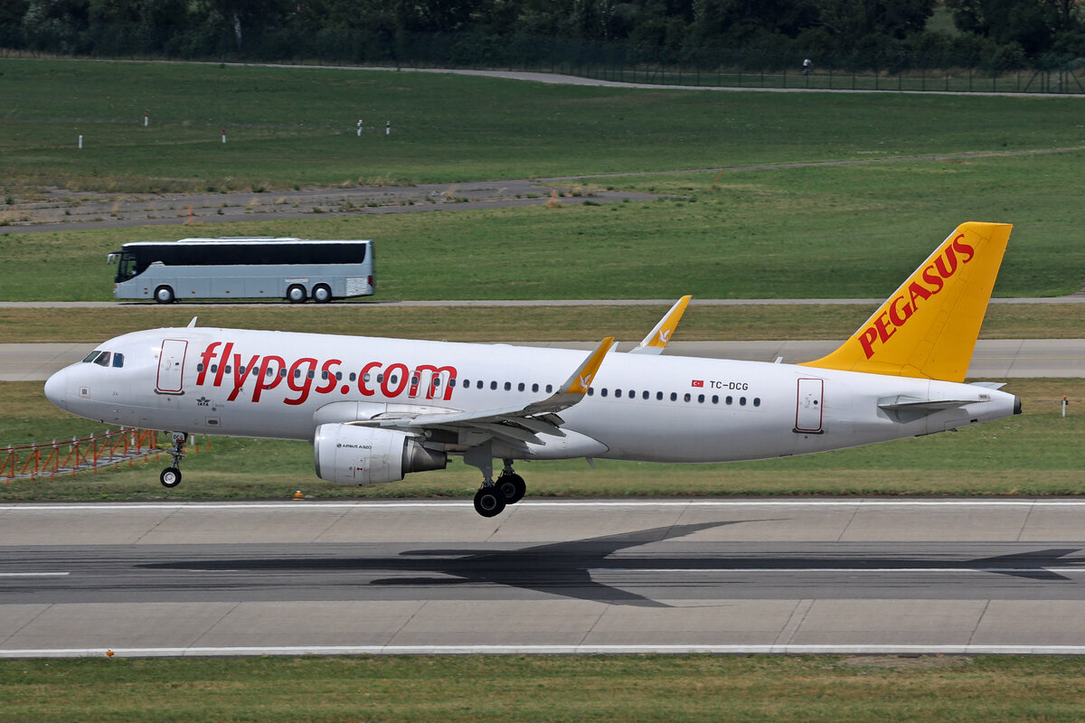 Pegasus Airlines, TC-DCG, Airbus A320-216, msn: 6597,  Su , 02.Juli 2023, ZRH Zürich, Switzerland.