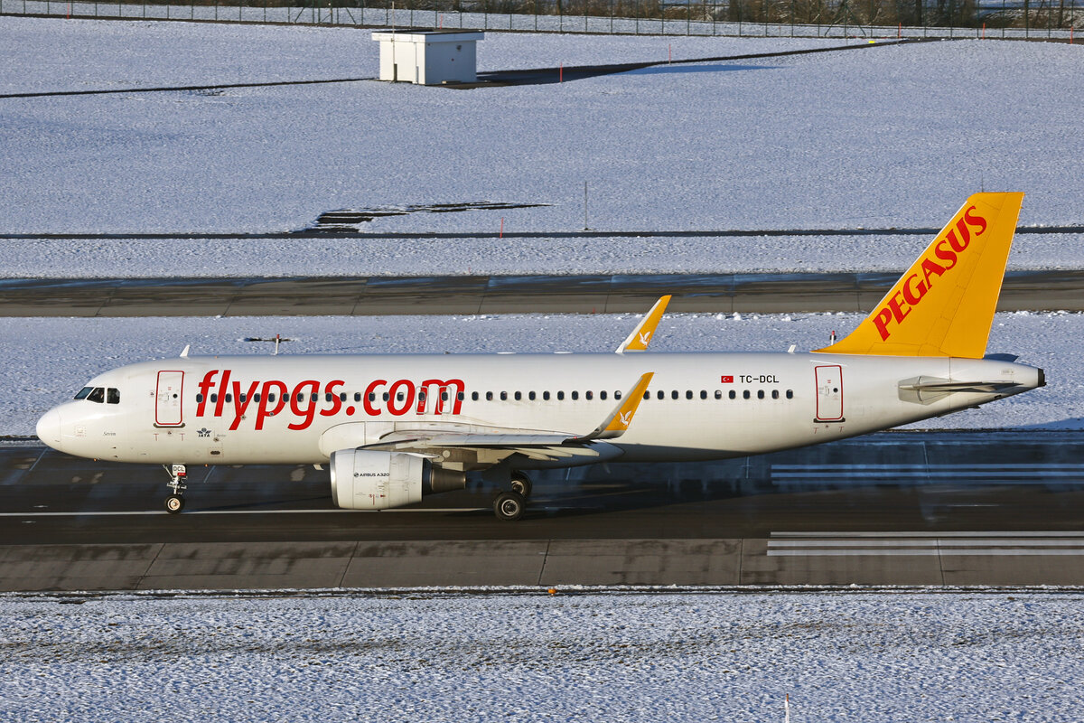 Pegasus Airlines, TC-DCL, Airbus A320-214, msn: 7145,  Sevim , 19.Januar 2024, ZRH Zürich, Switzerland.