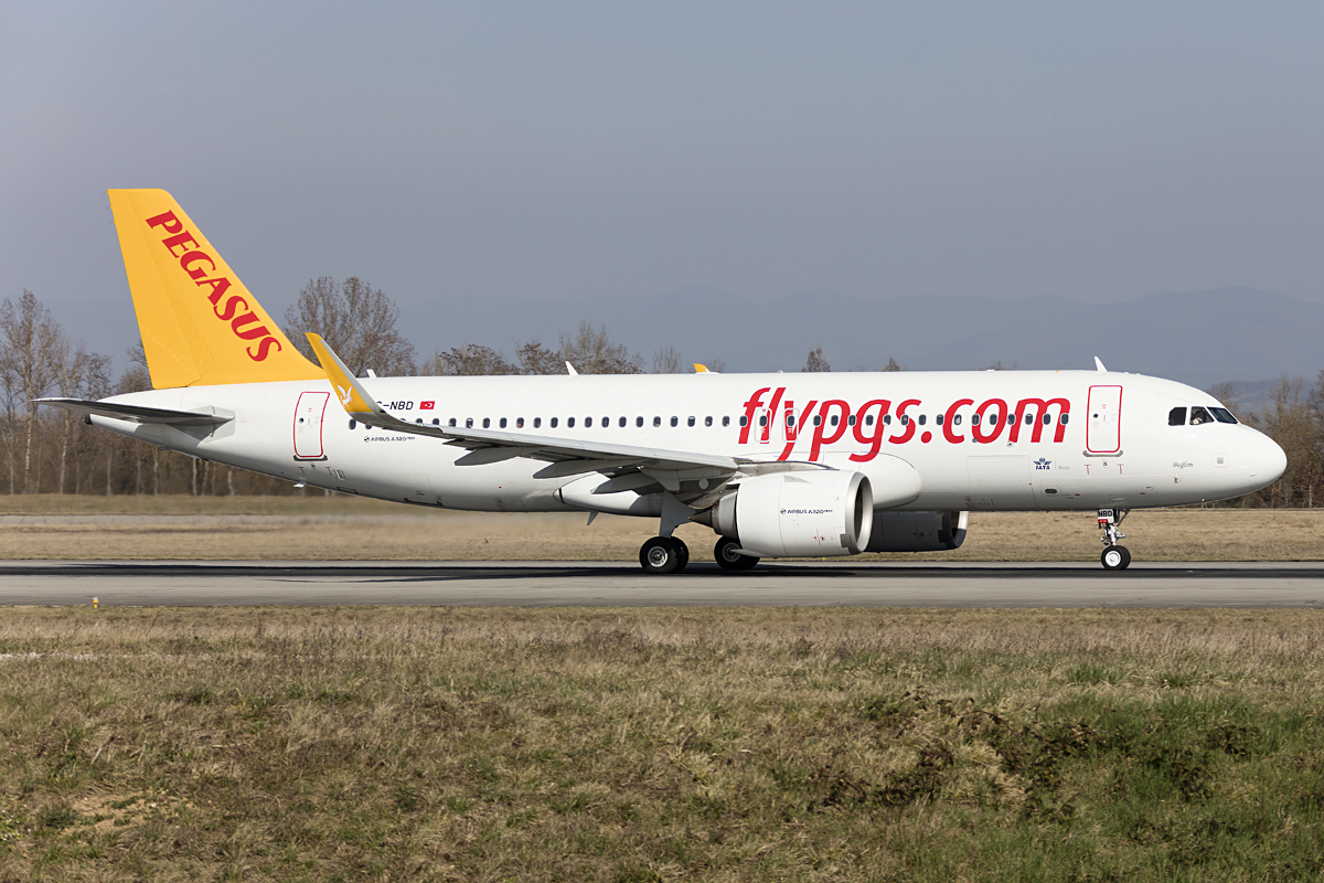 Pegasus Airlines, TC-NBD, Airbus, A320-251N, 15.03.2017, BSL, Basel, Switzerland 



