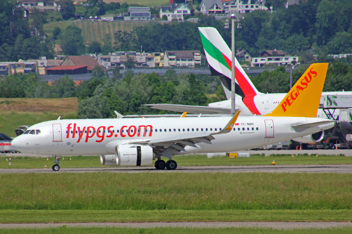 Pegasus Airlines, TC-NBN, Airbus A320-251N, msn: 8020,  Bahar , 21.Mai 2022, ZRH Zürich, Switzerland.