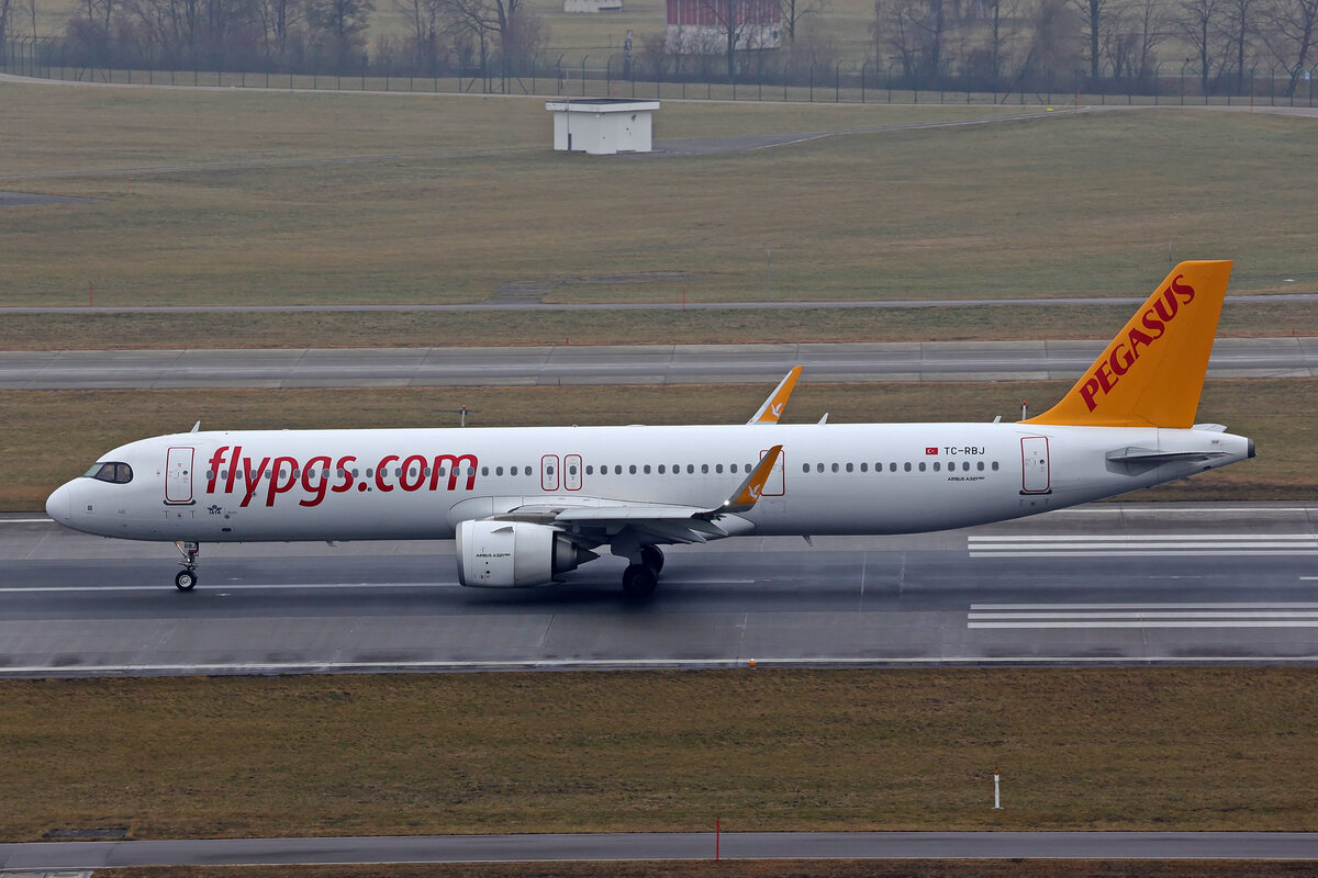Pegasus Airlines, TC-RBJ, Airbus A321-251NX, msn: 10639,  Idil , 23.Januar 2026, ZRH Zürich, Switzerland.