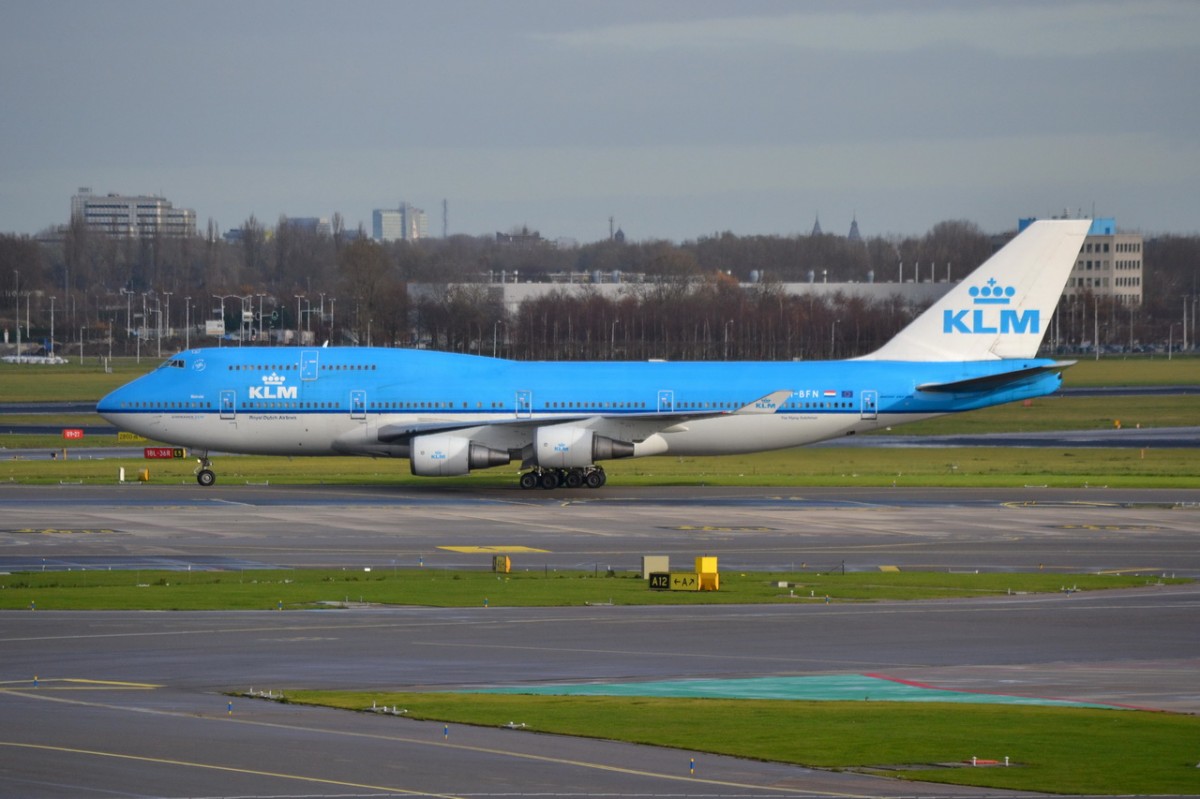 PH-BFN KLM Royal Dutch Airlines Boeing 747-406      30.11.2013

Amsterdam-Schiphol