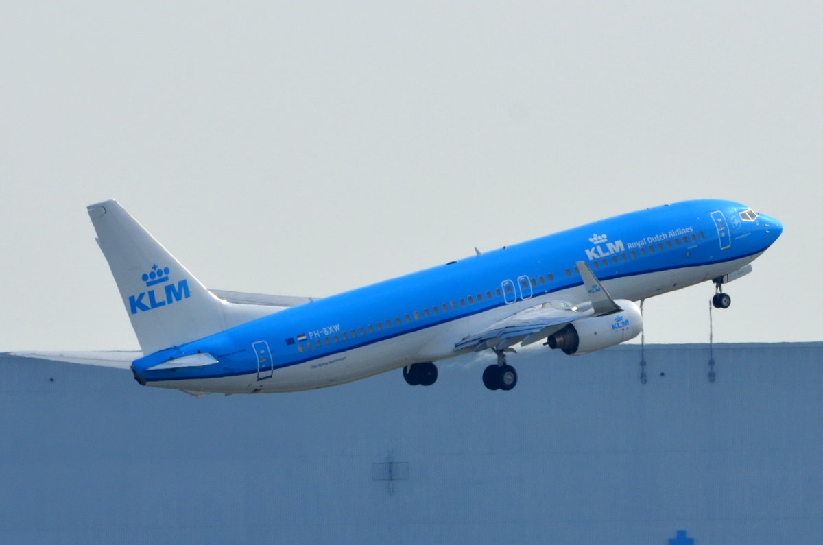 PH-BXW KLM Royal Dutch Airlines Boeing 737-8K2(WL)  , AMS , 12.03.2017
