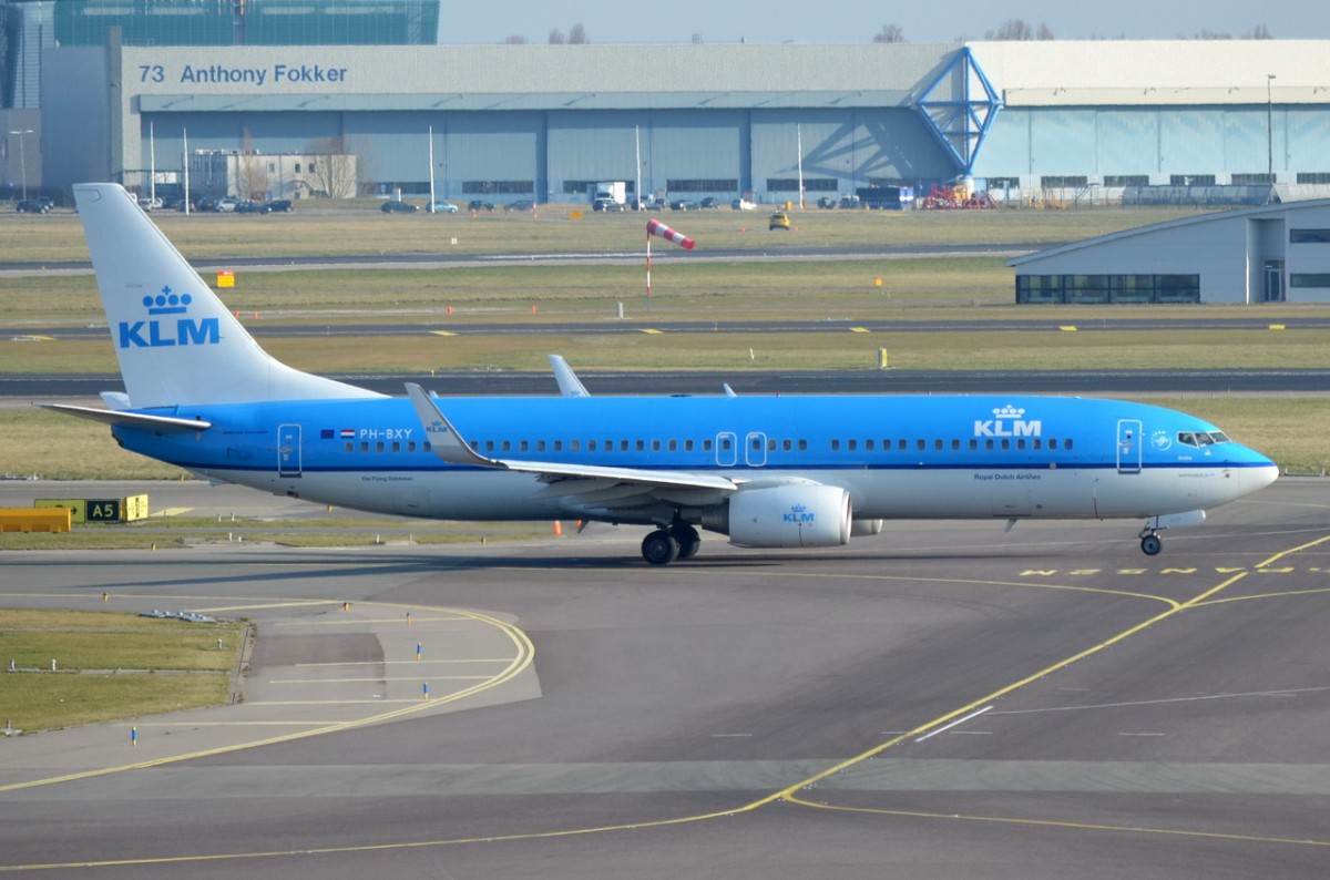 PH-BXY KLM Royal Dutch Airlines Boeing 737-8K2(WL)   zum Start am 13.03.2015 in Amsterdam