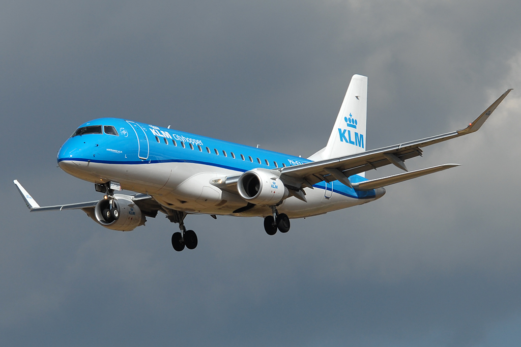 PH-EXJ Embraer 175STD (ERJ-170-200STD) 17.03.2017