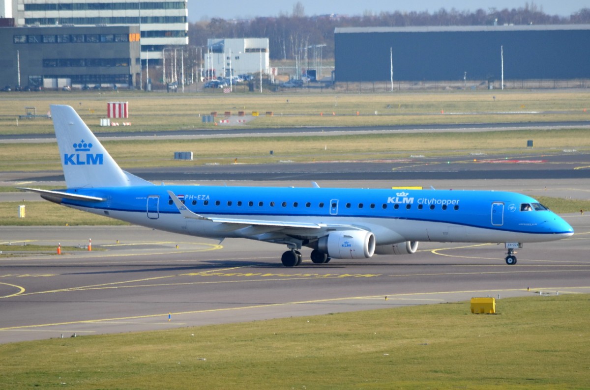 PH-EZA KLM Cityhopper Embraer ERJ-190STD (ERJ-190-100)  in Amsterdam zum Start  13.03.2015
